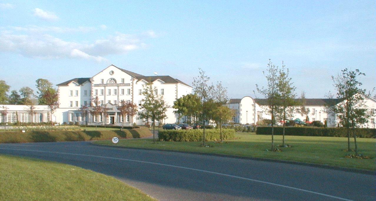 Slieve Russell Hotel Ballyconnell  Exterior photo